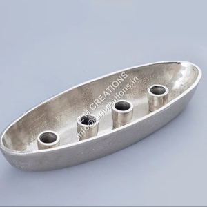 Support de bougie décoratif de mariage fait à la main en aluminium nickelé ovale à 4 pièces - Product Image 1