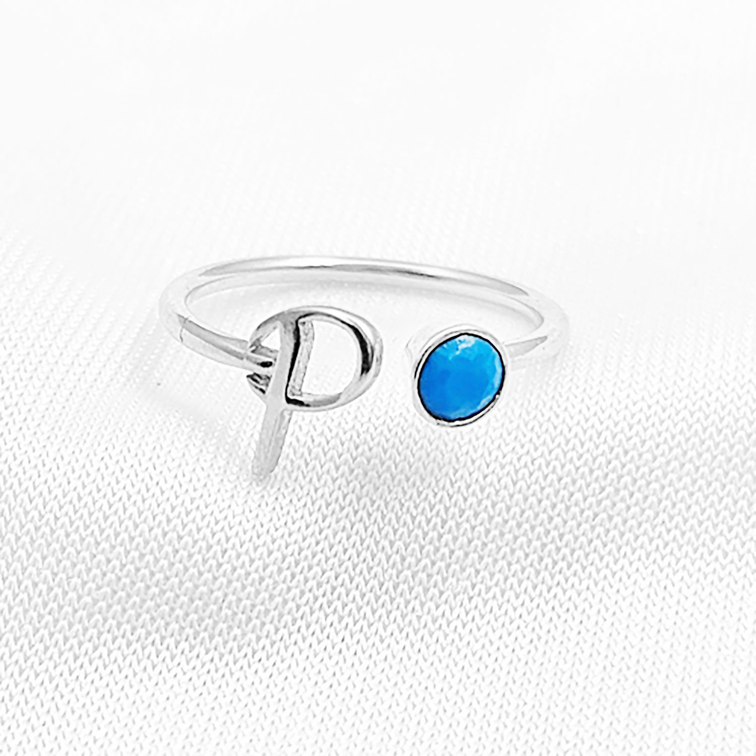 Lettre P Turquoise avec placage d'argent