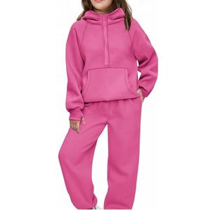 Pull à capuche ensemble de survêtement filles enfants respirant survêtement grande taille en gros impression personnalisée joggers filles survêtements ensembles - Product Image 1