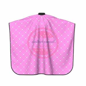 Capas de barbero profesional respetuosas con el medio ambiente/Capas de barbero de primera calidad - Product Image 3