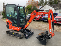 Excavatrice compacte sur chenilles Kubota KX019-4 neuve/d'occasion de qualité avec cabine à faible bruit, capacité de la benne de 0,12 m³, puissance de 110 kW, forte puissance de creusement