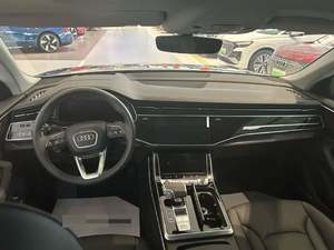 Auto Usado con Bajo Kilometraje, <span class=keywords><strong>Audi</strong></span> Q8 SUV 2026, Autos Usados Listos para Enviar - Product Image 2