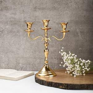 Porte-bougie élégant en aluminium doré vintage, décoration de table unique pour la maison, pour Noël, la Saint-Valentin, les anniversaires, les fêtes de Pâques - Product Image 4