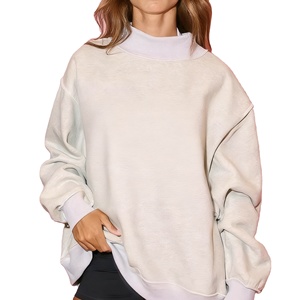 Sweat-shirt à col montant en coton doux tissé pour femme, couleur personnalisée, style boxy, imprimé bouffant, pour l'hiver - Product Image 1