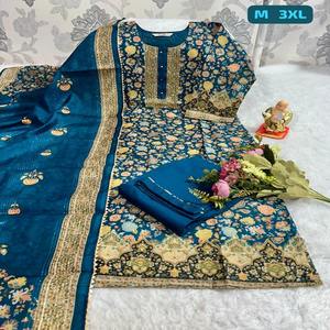 ชุดปาร์ตี้คุณภาพระดับพรีเมี่ยมผ้ามัสลินเนื้อแน่นพิมพ์ลายผ้าไหมแชนเดอร์พร้อมกางเกงทำงานทำมือและ dupatta - Product Image 1