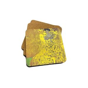 Ensemble de dessous-de-verre en bois rustique fait à la main avec une finition à grain naturel, adapté à la décoration de table élégante - Product Image 4