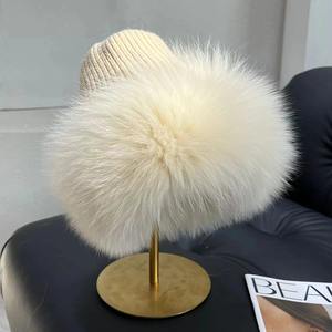 Gorro de punto cálido para invierno, gorro de esquí estilo Hip Hop de Color sólido a la moda para hombres y mujeres, gorro elástico suave y gorros de calavera - Product Image 2