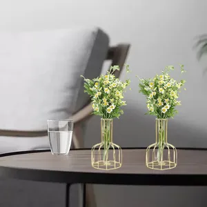 Vase à fleurs moderne et élégant en tube de verre en métal pour la décoration de table du salon à la maison pour le mariage - Product Image 2