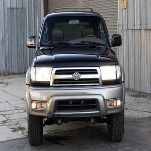 รถยนต์มือสอง พวงมาลัยซ้าย/ขวา ปี 1999 โตโยต้า ฟอร์รันเนอร์ ลิมิเต็ด 4x4 - Product Image 1