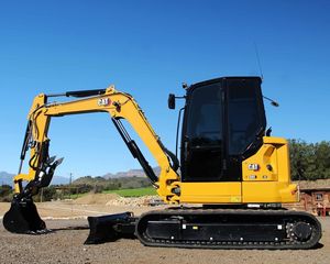 Approvisionnement direct usine pour une pelle sur chenilles Caterpillar 305 CR jaune, économique, équipement de construction robuste - Product Image 1