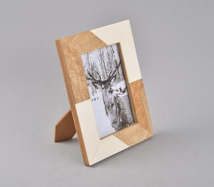 กรอบรูปไม้และ MDF ตัดด้วยมือคุณภาพต่ำสีเบจ - Product Image 2