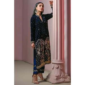 Conjunto de Traje para Mujer Midnight Rose - Product Image 3