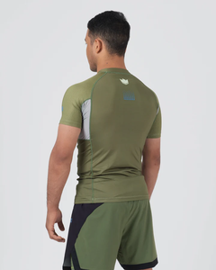 ชุดป้องกันผดผื่นสำหรับผู้ชายชุดเล่นกีฬาแขนสั้นผ้าโพลีเอสเตอร์/ สแปนเด็กซ์ - Product Image 3