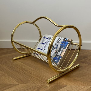 ที่เก็บนิตยสารโลหะรูปทรงพิเศษ พร้อมสีและโลโก้ที่ปรับแต่งได้ ดีไซน์ทันสมัยสำหรับใช้ในโรงแรม มีจำหน่ายแบบขายส่ง - Product Image 3