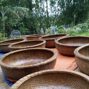 Mini Bote Tradicional de Bambú para Decoración de Interiores y Exhibición, Producto Artesanal de Origen Vietnamita - Product Image 5