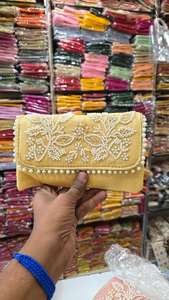 Sac à main formel de luxe, design moderne, idéal pour les occasions spéciales, pochette de soirée pour femmes, créateur, pour les mariées et les femmes élégantes - Product Image 6