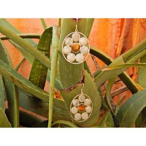 925เงินสเตอร์ลิงสีรุ้งมูนสโตนและต่างหูตาเสือสีขาวกลมเป็นของขวัญที่ทันสมัยสำหรับผู้หญิง - Product Image 3