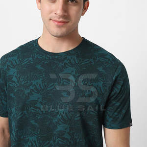 เสื้อยืดคอกลมผู้ชาย ใส่สบายทุกวัน ผลิตจากผ้าคุณภาพสูง ให้ความสบายยาวนาน เสื้อยืดคอกลมผู้ชายน้ำหนักเบา - Product Image 5