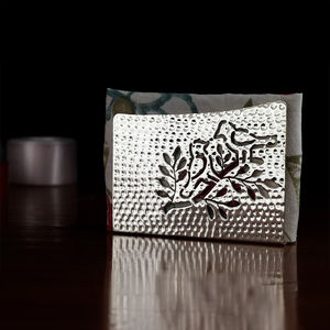 Handcrafted <b>Silver</b> Plated Metal Leaf <b>Napkin</b> Holder For Dining Table Decor Decorative Tissue Stand For Kitchen & Restaurant Use - Product Image 4