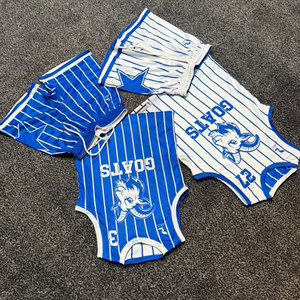 Maillots et shorts de basket-ball personnalisés en gros, 100% polyester, maille lourde, logos et tailles personnalisés, uniformes de basket-ball respirants - Product Image 2