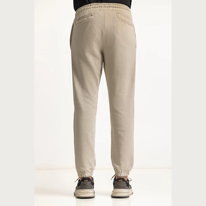 Athleisure Jogger Pantalones para hombres Tela elástica suave Trendy 2025 Look Tamaños personalizados Venta al por mayor Suministro a granel - Product Image 2