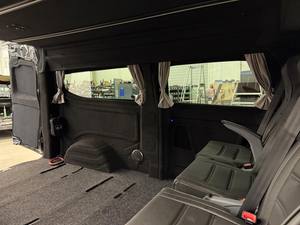 Kits Interiores de Plástico ABS para Mercedes Sprinter L1H1, Modelo de Bolsillo para Puerta Corredera, Marca VKM PLASTIK FABRIC TRANSPORTER, Más Vendidos - Product Image 1