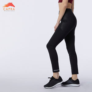 Pantalones de yoga deportivos Scrunch Leggings moldeadores sin costuras con control de barriga al por mayor - Product Image 5