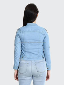 Vente chaude Denim Jean Veste Pour Femmes Tendance Mode Streetwear Camionneur Vestes Manteaux En Gros Et Personnalisé Respirant - Product Image 5