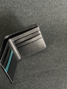 Portefeuille en cuir véritable fabriqué à la main, portefeuille court portable pour unisexe, cadeau, blocage RFID, grande capacité, doublure en polyester - Product Image 2