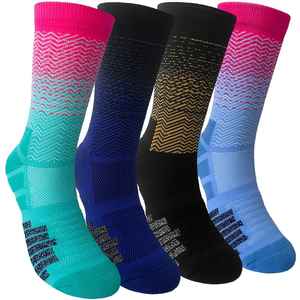 Calcetines personalizados de moda para hombre y mujer, calcetines de yoga ecológicos absorbentes de sudor y de nailon a la moda - Product Image 4