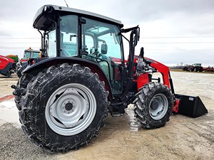 2025 Massey Ferguson MF 4707 Utility Tractor Massey Ferguson Farm <b>Machinery</b> Tractor 4WD Gear Drive - Product Image 5