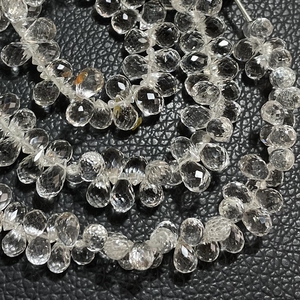 Venta al por mayor facetado forma de lágrima Topacio blanco Briolette cuentas de piedras preciosas naturales piedra no tratada 7-8,5 MM agujeros de taladro lateral 6 pulgadas - Product Image 3