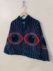 Chaqueta de Terciopelo Suzani con Ojo Turco Hecha a Mano, Reversible, Ecológica, de Manga Corta, para Invierno, con Protección Espiritual - Product Image 4