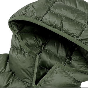 Veste matelassée pour femme de qualité supérieure en gros, impression de logo personnalisée, fabrication professionnelle, veste matelassée pour femme d'extérieur - Product Image 4