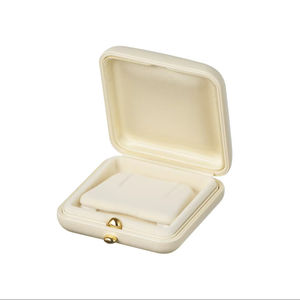 Boîte à bijoux de style italien de stockage quotidien de bijoux de 60x60x25mm - Product Image 4