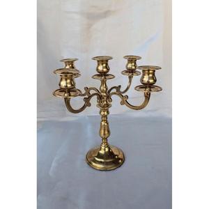 Candelabro de Latón de Lujo al por Mayor, 3 Brazos, Dorado, Decoración de Mesa para Bodas, Último Modelo de Candelabro para Velas, Artesanía en Metal - Product Image 4