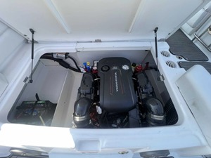 เครื่องยนต์ดีเซล นิว วอลโว่ เพนต้า วี8-350 350 แรงม้า สำหรับเรือ ใช้ได้ทั้งแบบติดตั้งภายในเรือและติดท้ายเรือ ใช้ได้กับเชื้อเพลิงดีเซล ไฟฟ้า และเบนซิน - Product Image 6