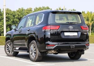 Toyota Land Cruisers LIMITED TIME OFFER 2023 | LC 300 VXR SUV PETROL 4.0L 4WD SUV WITH GCC SPECS - Product Image 4