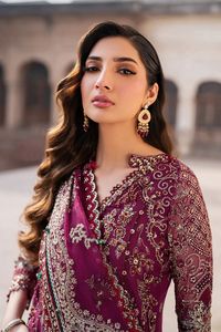 2025 High Quality Modern Pakistani Bridal Wedding <b>Dress</b> Shalwar Qameez Maxi with Lace and Flowers Decoration for <b>Mother</b> <b>of</b> <b>Bride</b> - Product Image 5