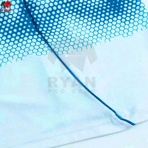 Ensembles d'uniformes de basket-ball à demi-manche haute performance uniformes de basket-ball confortables et respirants pour hommes - Product Image 5