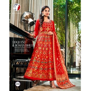 Robe Anarkali Kurti en soie jacquard pour femme, avec dupatta, nouvelle collection, tenue traditionnelle indienne pour mariage et fêtes. - Product Image 1