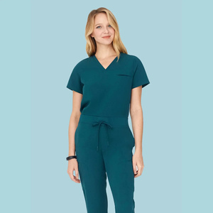 Combinaison de gommage médical au design classique, coupe confortable et tissu denim doux et durable pour les professionnels de la santé - Product Image 5