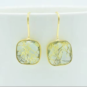 ต่างหูเงินแท้ 925 ชุบทอง 14K ประดับรูไทล์ควอตซ์ทรงคุชชั่น ดีไซน์สวยหรู - Product Image 1