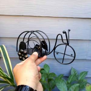 Serviette en aluminium rechargeable de qualité pour l'exportation avec forme de cycle pour les restaurants à fort trafic et les salles à manger disponibles à la vente - Product Image 3