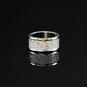 Anillo de Compromiso de Lujo de Plata de Ley 925 con Moissanita que Pasa la Prueba del Diamante, con Piedra Preciosa DEF de 0.5 Quilates - Product Image 2