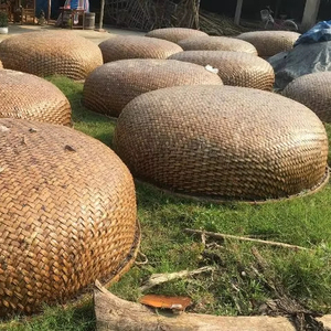 Barco hecho a mano de bambú respetuoso con el medio ambiente para viajes y pesca en el río - Product Image 1