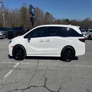 EXCELENTE ESTADO Honda Odyssey Sport-L 2025 - Product Image 2