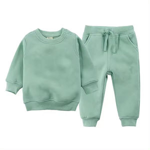 Ensembles de survêtement pour enfants en polyester de haute qualité ensembles de vêtements pour garçons en gros vêtements décontractés pour enfants survêtement enfant personnalisé - Product Image 4