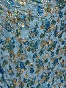 Conjunto Completo de Dirac con Cuentas Imperial Sky Blossom, Colección de Prendas Tradicionales con Cristales Premium Hechos a Mano - Product Image 2