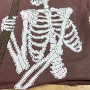 Sweat à capuche surdimensionné sans ficelle pour homme avec ourlet brut et bord en détresse, sweat court ample à capuche pour homme Streetwear blanc - Product Image 4